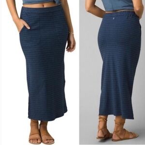 Prana Tulum skirt, black and gray